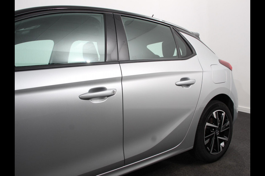 Opel Corsa 1.2 Turbo Hybrid 100pk GS Automaat Navigatie Apple Carplay/Android Auto Camera Parkeersensoren Cruise Control Dodehoek assistent Airco Virtual Cockpit