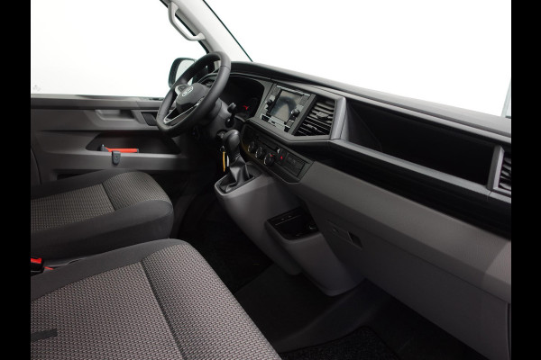 Volkswagen Transporter 2.0 TDI L2H1 28 Highline Automaat Camera Airco Cruise