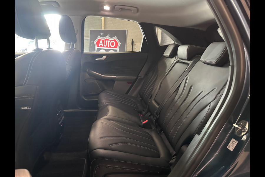 Ford Kuga 2.5 PHEV Vignale AUTO / HEAD-UP / LANE ASSIST / 360