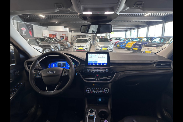 Ford Kuga 2.5 PHEV Vignale AUTO / HEAD-UP / LANE ASSIST / 360