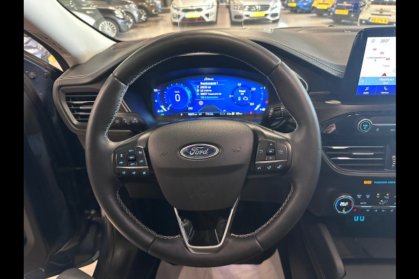 Ford Kuga 2.5 PHEV Vignale AUTO / HEAD-UP / LANE ASSIST / 360
