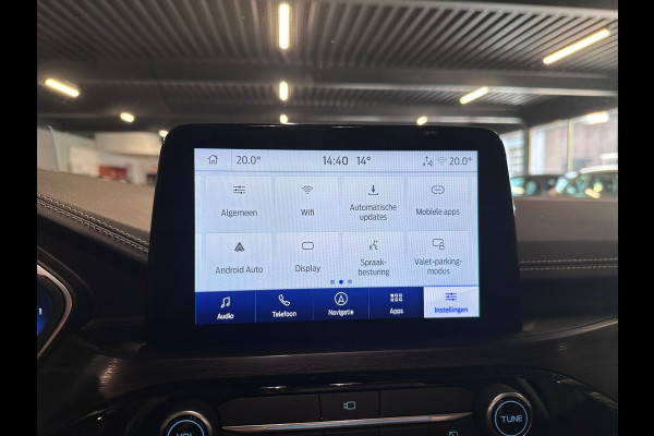 Ford Kuga 2.5 PHEV Vignale AUTO / HEAD-UP / LANE ASSIST / 360