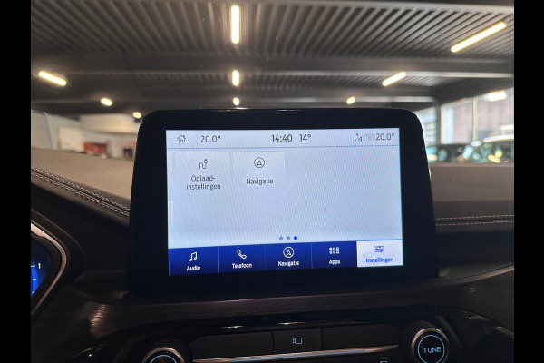 Ford Kuga 2.5 PHEV Vignale AUTO / HEAD-UP / LANE ASSIST / 360
