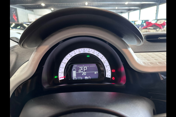 Renault Twingo Z.E. R80 E-Tech Equilibre 22 kWh NIEUWE ACCU SOH 100% AUTO / CLIMA / CRUISE