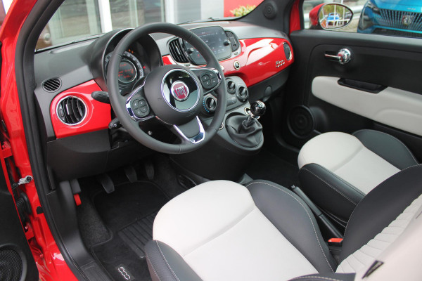 Fiat 500 1.0 Hybrid 69PK DOLCEVITA | PANORAMA DAK | APPLE CARPLAY/ANDROID AUTO | HALF LEDEREN BEKLEDING "TESSUTO DISEGNO" MET SPORTSTOELEN | DONKERE HEMELBEKLEDING | CRUISE CONTROL | AIRCO | LICHTMETALEN VELGEN 15" | CHROME DELEN EXTERIEUR | DAB+ RADIO |