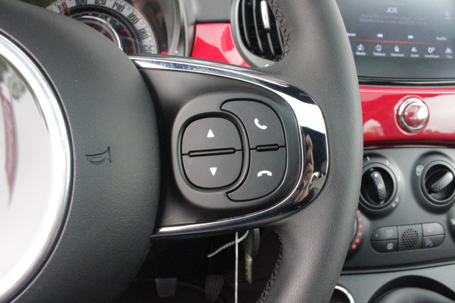 Fiat 500 1.0 Hybrid 69PK DOLCEVITA | PANORAMA DAK | APPLE CARPLAY/ANDROID AUTO | HALF LEDEREN BEKLEDING "TESSUTO DISEGNO" MET SPORTSTOELEN | DONKERE HEMELBEKLEDING | CRUISE CONTROL | AIRCO | LICHTMETALEN VELGEN 15" | CHROME DELEN EXTERIEUR | DAB+ RADIO |