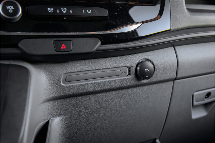 Ford E-Transit Bakwagen met laadklep d'Hollandia