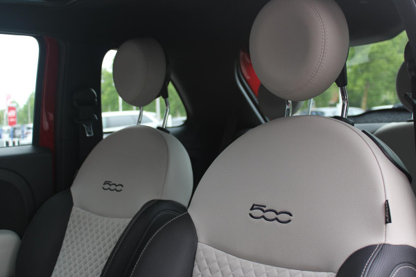 Fiat 500 1.0 Hybrid 69PK DOLCEVITA | PANORAMA DAK | APPLE CARPLAY/ANDROID AUTO | HALF LEDEREN BEKLEDING "TESSUTO DISEGNO" MET SPORTSTOELEN | DONKERE HEMELBEKLEDING | CRUISE CONTROL | AIRCO | LICHTMETALEN VELGEN 15" | CHROME DELEN EXTERIEUR | DAB+ RADIO |