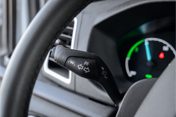 Ford E-Transit Bakwagen met laadklep d'Hollandia