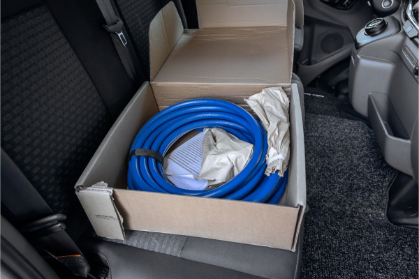 Ford E-Transit Bakwagen met laadklep d'Hollandia