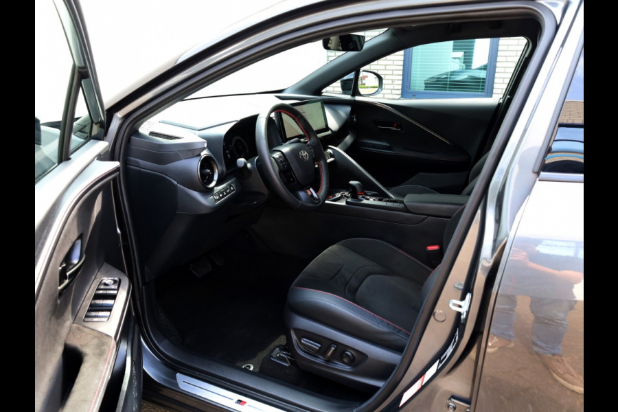 Toyota C-HR 2.0 PHEV 220 GR Sport | El. Achterklep | Memory Seat | LED