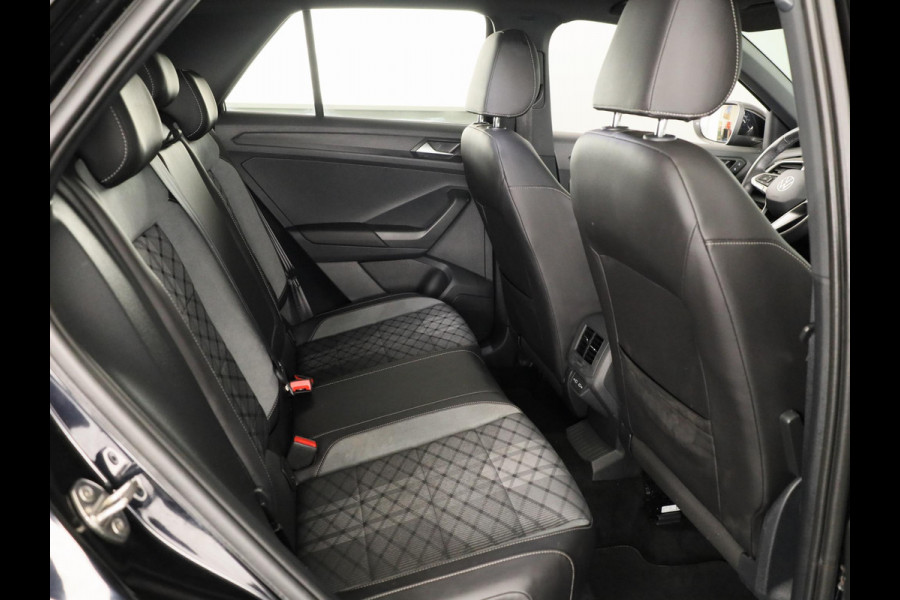 Volkswagen T-Roc 1.5 TSI R-Line Business 150PK | Navigatie | Camera | Digitaal dashboard | Keyless entry | 18 Inch | verlengde garantie