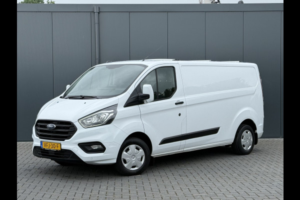 Ford Transit Custom 2.0 TDCI 130 PK / L2H1 / SORTIMO INRICHTING / 2.8 TONS TREKHAAK / 3-ZITS / CRUISE / NAVI / 2800 KG AHG