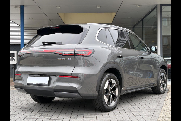 GEELY E5 Pro+ 68 kWh | Stoelverwarming & verkoeling | Warmtepomp | 360 Camera | Parkeersensoren |