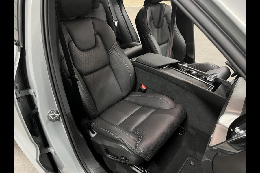 Volvo XC60 T8 Plug-in AWD Ultra Black Edition Luchtvering | Bowers & Wilkins | Massage | Adapt. Cruise | Stoelventilatie | Open dak | 360 Camera | Stuur-/stoelverwarming