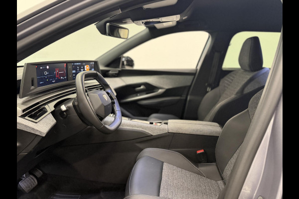 Peugeot 5008 1.2 Hybrid 136pk Allure Automaat Navigatie Cruise control Climate control LED Parkeersensoren Camera Apple Carplay/ Android Auto Radio