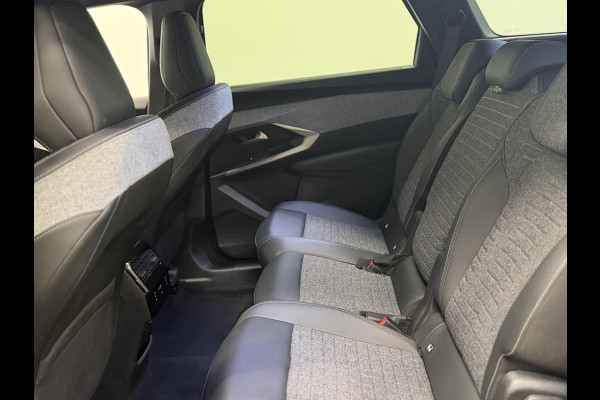 Peugeot 5008 1.2 Hybrid 136pk Allure Automaat Navigatie Cruise control Climate control LED Parkeersensoren Camera Apple Carplay/ Android Auto Radio