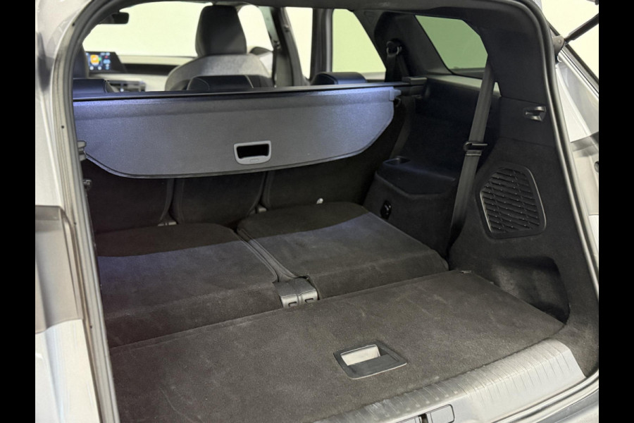 Peugeot 5008 1.2 Hybrid 136pk Allure Automaat Navigatie Cruise control Climate control LED Parkeersensoren Camera Apple Carplay/ Android Auto Radio