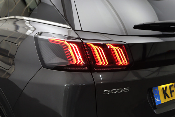 Peugeot 3008 1.6 HYbrid 225 GT, Focal Sound, 19" LM, LED, Camera