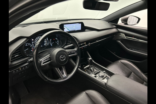 Mazda 3 2.0 e-SkyActiv-G M Hybrid 122 | Trekhaak | Head/up | Rondomzicht/Camera | Leder |