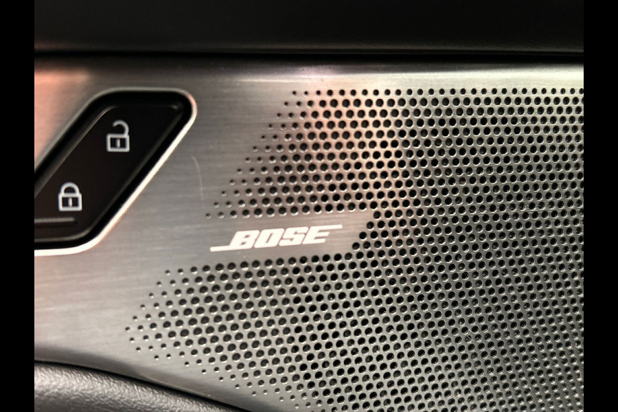 Mazda 3 2.0 e-SkyActiv-G M Hybrid 122 | Trekhaak | Head/up | Rondomzicht/Camera | Leder |