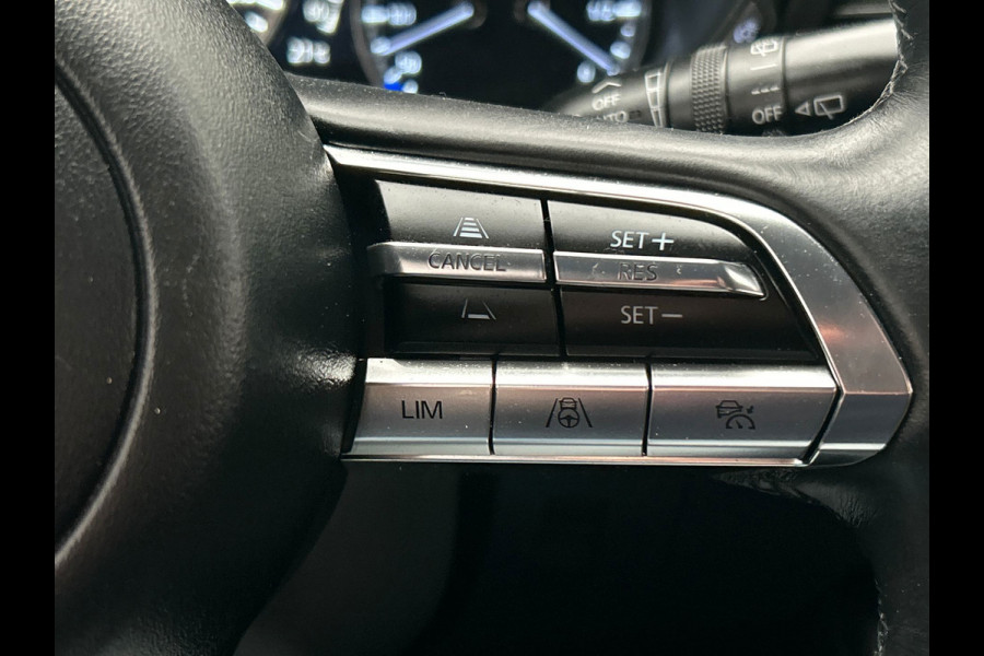 Mazda 3 2.0 e-SkyActiv-G M Hybrid 122 | Trekhaak | Head/up | Rondomzicht/Camera | Leder |