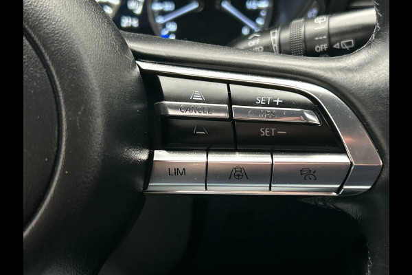 Mazda 3 2.0 e-SkyActiv-G M Hybrid 122 | Trekhaak | Head/up | Rondomzicht/Camera | Leder |