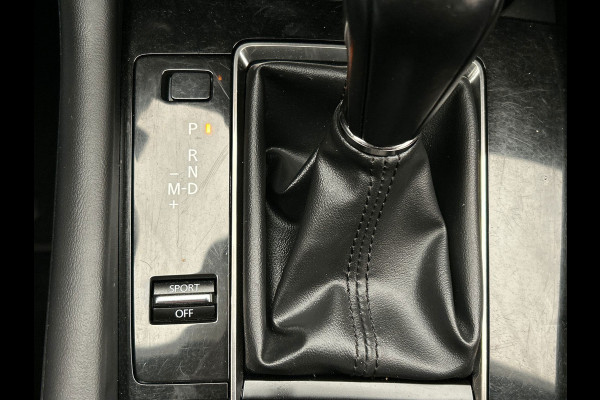 Mazda 3 2.0 e-SkyActiv-G M Hybrid 122 | Trekhaak | Head/up | Rondomzicht/Camera | Leder |