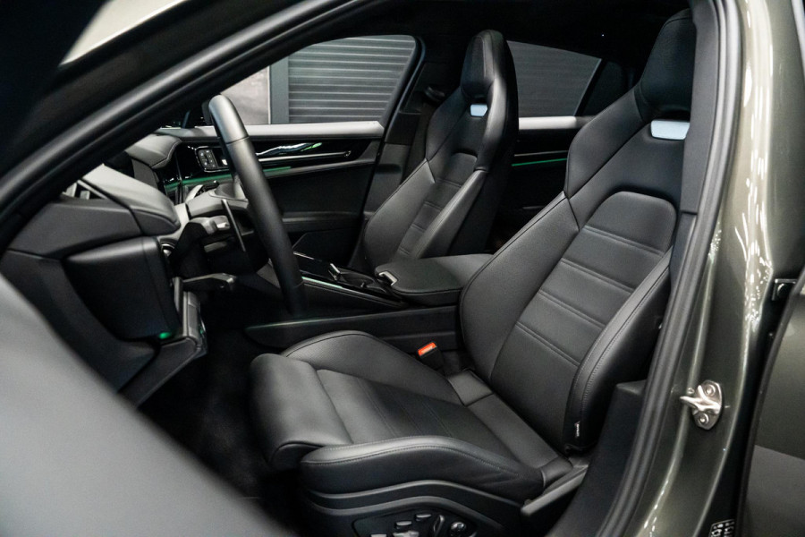 Porsche Panamera 2.9 4S E-Hybrid *Panorama / Sport-Chrono / Sport-Design / HUD / Soft-Close / Surround-view*