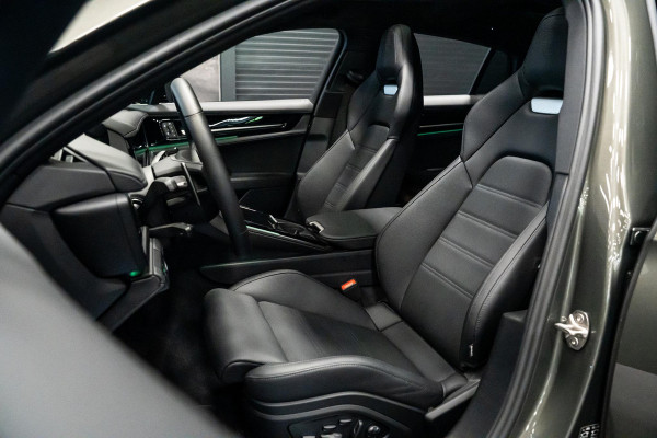 Porsche Panamera 2.9 4S E-Hybrid *Panorama / Sport-Chrono / Sport-Design / HUD / Soft-Close / Surround-view*