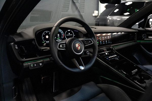 Porsche Panamera 2.9 4S E-Hybrid *Panorama / Sport-Chrono / Sport-Design / HUD / Soft-Close / Surround-view*