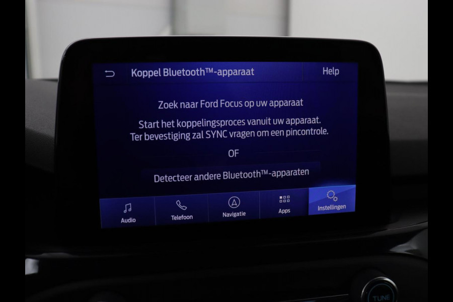Ford Focus 1.0 EcoBoost Hybrid ST Line X | 68.600km NAP | Trekhaak | Carplay | B&O Sound | Camera | Keyless | Full LED | Climate control | Cruise control | Bluetooth