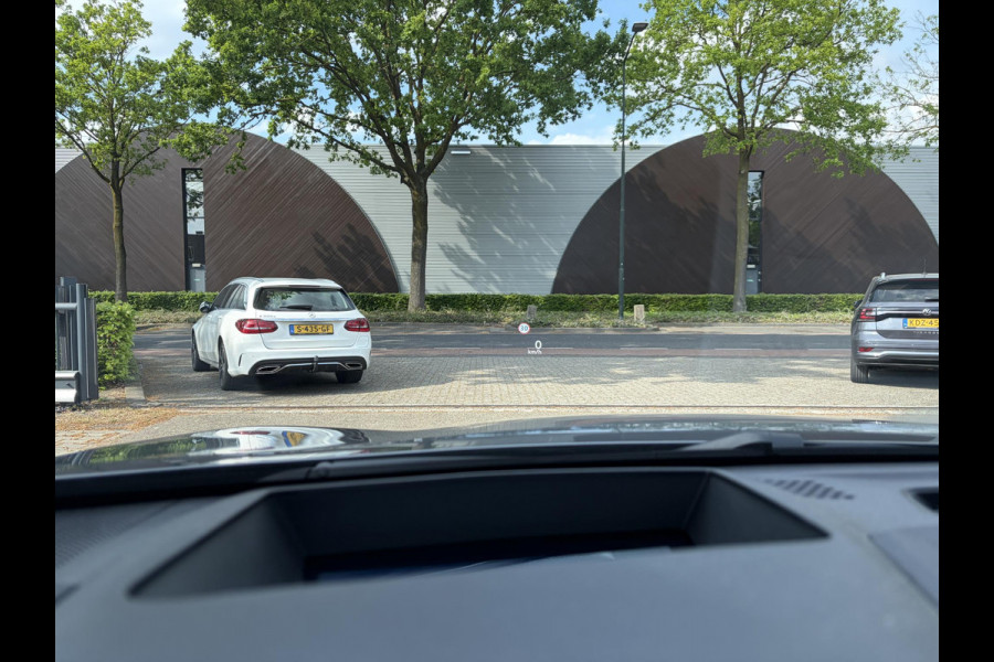 Nissan QASHQAI 1.3 MHEV Xtronic N-Connecta FABRIEKSGARANTIE| STOEL + STUURVERWARMING| VOORRUITVERWARMING| ELEKTRISCHE ACHTERKLEP| HEAD-UP DISPLAY| PANORAMADAK| ADAPTIVE CRUISE CONTROL| DODE HOEK SENSOR| 360 CAMERA|
