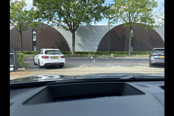 Nissan QASHQAI 1.3 MHEV Xtronic N-Connecta FABRIEKSGARANTIE| STOEL + STUURVERWARMING| VOORRUITVERWARMING| ELEKTRISCHE ACHTERKLEP| HEAD-UP DISPLAY| PANORAMADAK| ADAPTIVE CRUISE CONTROL| DODE HOEK SENSOR| 360 CAMERA|