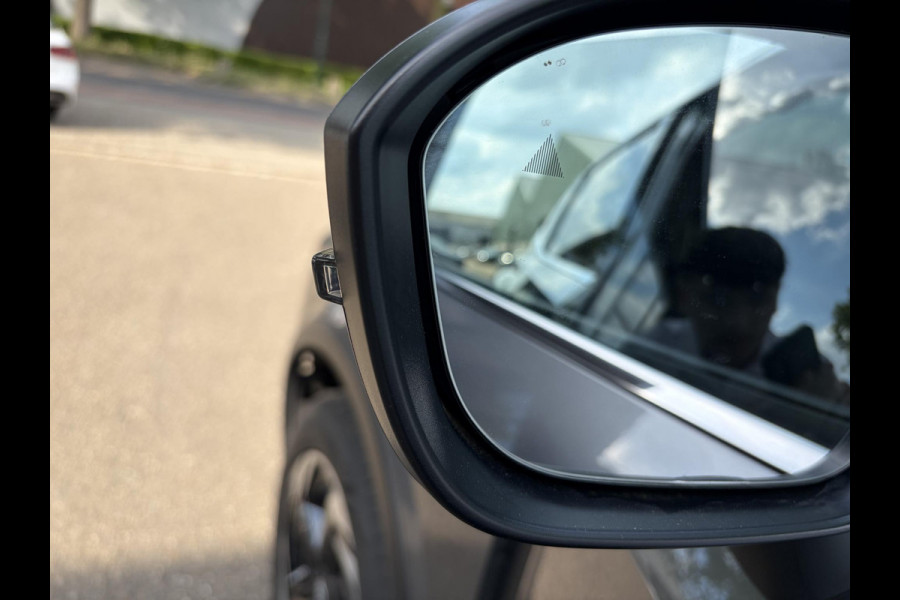 Nissan QASHQAI 1.3 MHEV Xtronic N-Connecta FABRIEKSGARANTIE| STOEL + STUURVERWARMING| VOORRUITVERWARMING| ELEKTRISCHE ACHTERKLEP| HEAD-UP DISPLAY| PANORAMADAK| ADAPTIVE CRUISE CONTROL| DODE HOEK SENSOR| 360 CAMERA|