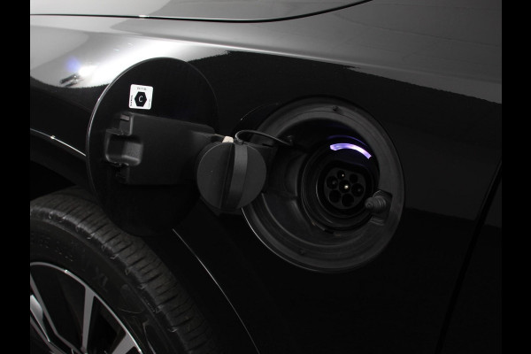 Volvo XC90 2.0 T8 Recharge 391pk AWD Inscription Expression Luchtvering Trekhaak Navigatie Camera 360 Climate Control