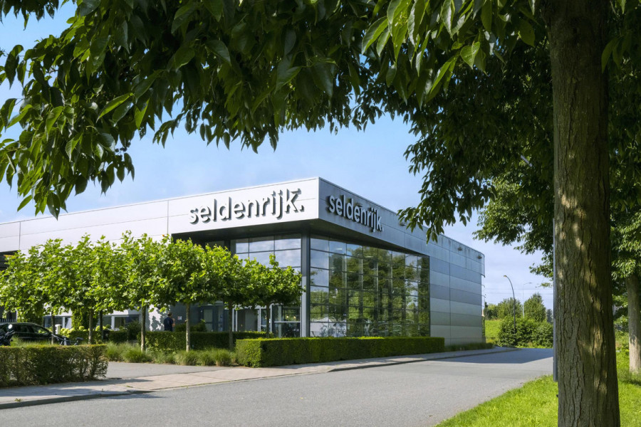 Dacia Spring 65 Extreme 27 kWh | SOH 95,1% | Leder | Camera | Carplay | Airco | Speedlimiter | Bluetooth | Parkeerhulp