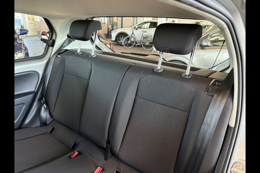 Volkswagen up! 1.0 BMT Comfortline 5-drs. AIRCO/DAB/MEDIA