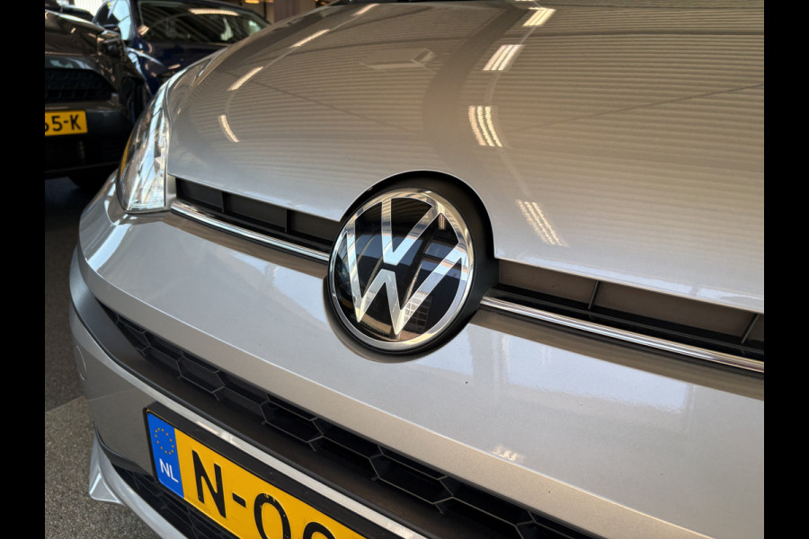 Volkswagen up! 1.0 BMT Comfortline 5-drs. AIRCO/DAB/MEDIA