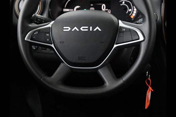 Dacia Spring 65 Extreme 27 kWh | SOH 94,3% | Leder | Camera | Carplay | Airco | Speedlimiter | Bluetooth | Parkeerhulp