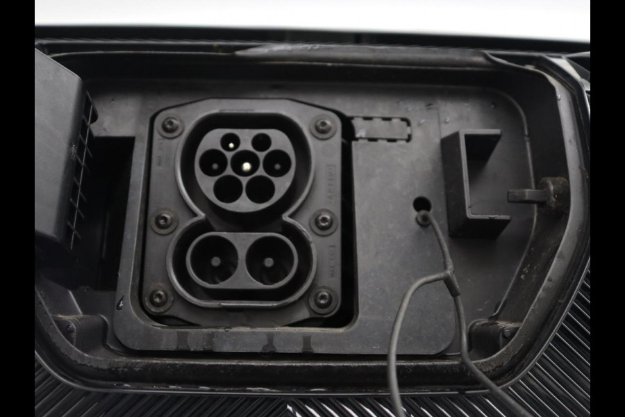 Dacia Spring 65 Extreme 27 kWh | SOH 94,3% | Leder | Camera | Carplay | Airco | Speedlimiter | Bluetooth | Parkeerhulp