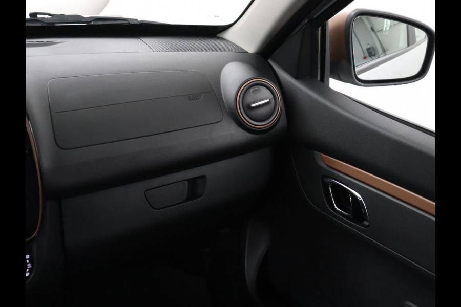 Dacia Spring 65 Extreme 27 kWh | SOH 94,3% | Leder | Camera | Carplay | Airco | Speedlimiter | Bluetooth | Parkeerhulp