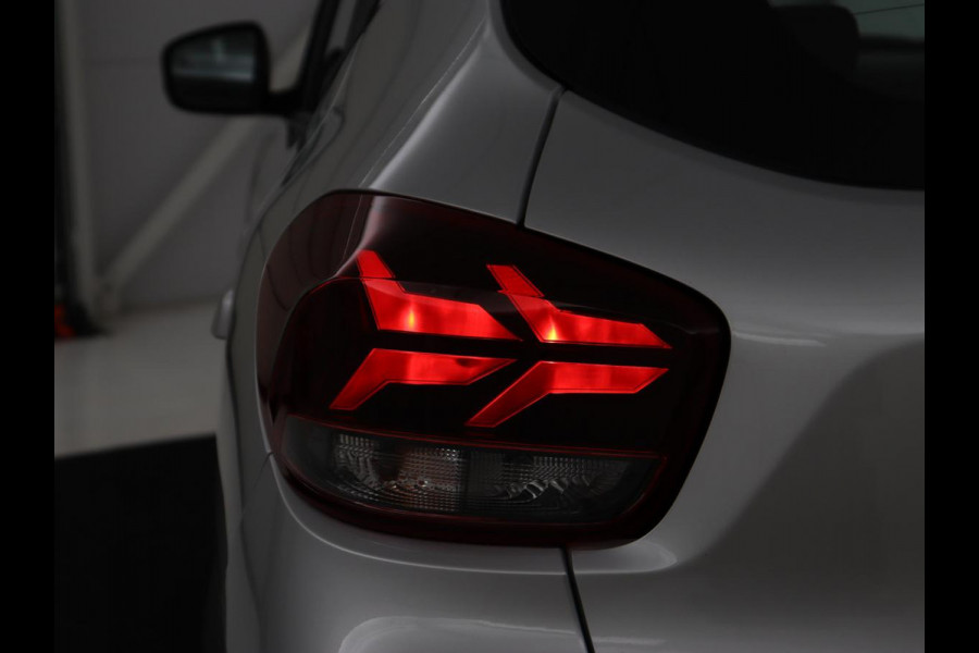 Dacia Spring 65 Extreme 27 kWh | SOH 94,3% | Leder | Camera | Carplay | Airco | Speedlimiter | Bluetooth | Parkeerhulp