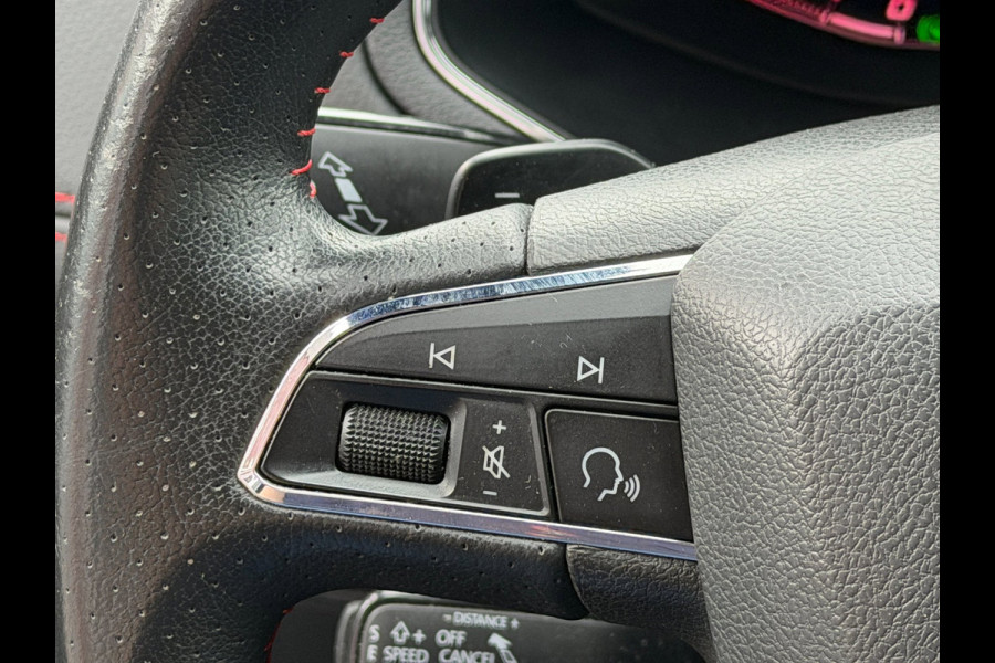 Seat Arona 1.0 TSI FR DSG LED ACC PDC Virtual Carplay Camera