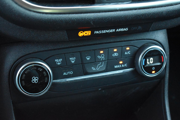 Ford Fiesta 1.0 EcoBoost Titanium Cruise Lane Keyless Led