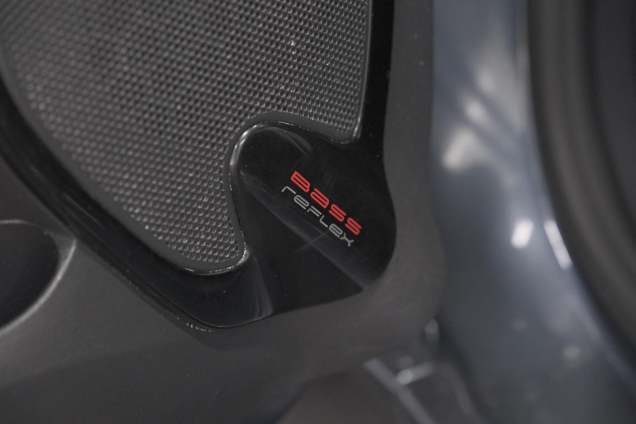 Renault Clio TCe 90 Zen | Navigatie | Cruise Control | 17 inch | Airco