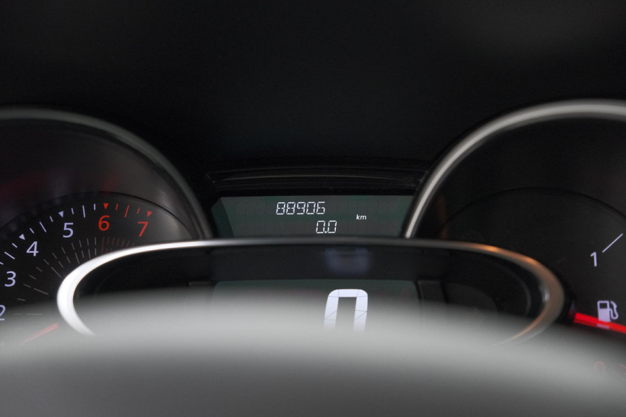 Renault Clio TCe 90 Zen | Navigatie | Cruise Control | 17 inch | Airco