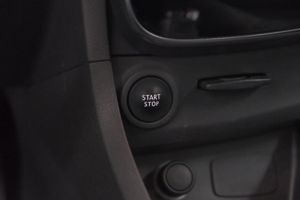 Renault Clio TCe 90 Zen | Navigatie | Cruise Control | 17 inch | Airco