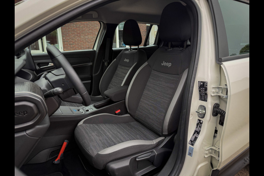 Jeep Avenger Longitude 54 kWh - SOH 96,94%, Airco, Navi, Isofix, Keyless, LED, 18DKM!