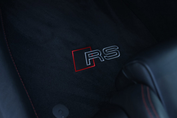Audi RS4 2.9 TFSI Quattro *Pano*B&O*360 Camera*RS-Stoelen*Keyless*Trekhaak*